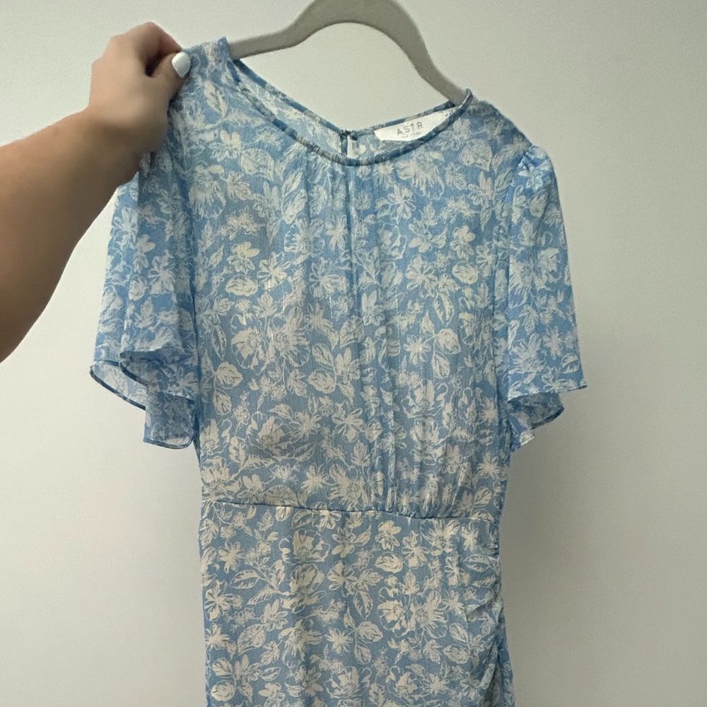 ASTR The Label. Light Blue midi dress. Size Small.